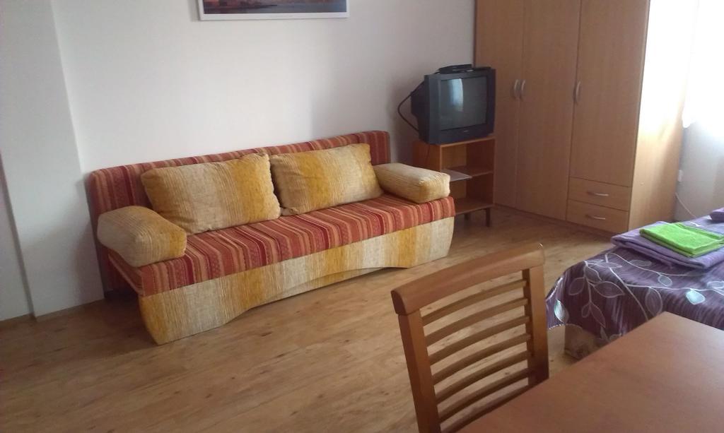 Pension Doctor Dvůr Králové nad Labem Стая снимка